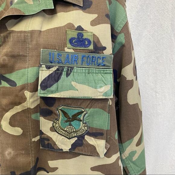 Authentic Military camo ripstop shirt jacket shacket with patches  size Medium - Picture 10 of 15